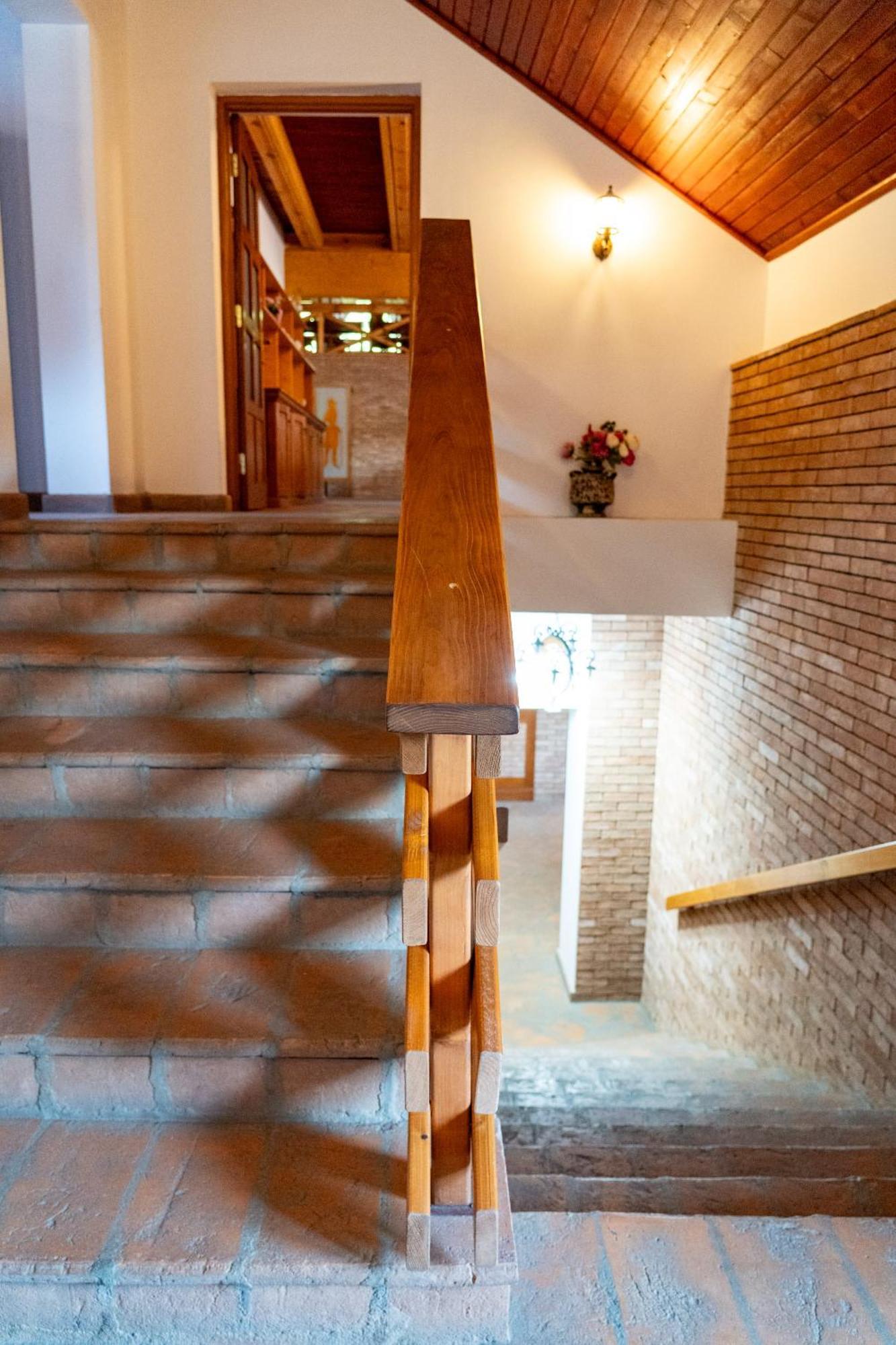 Hotel 5.Evszak Sfântu-Gheorghe Exteriér fotografie