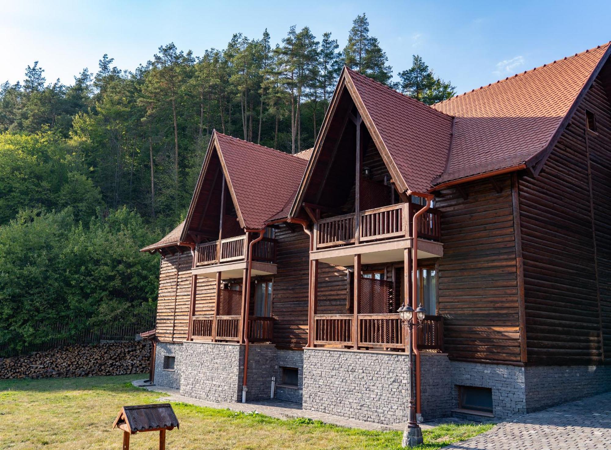 Hotel 5.Evszak Sfântu-Gheorghe Exteriér fotografie
